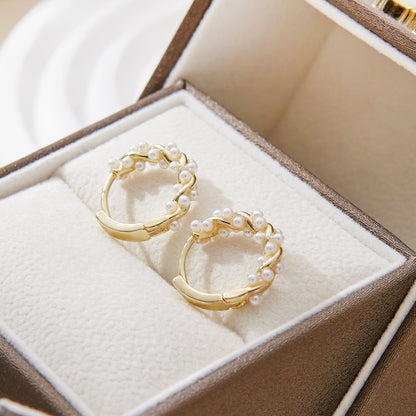 Twisted Pearl Earrings – Elegant Gold Finish