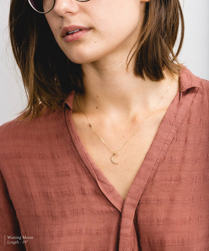 Moon Phase Pendant Necklace – 3-Moon Design